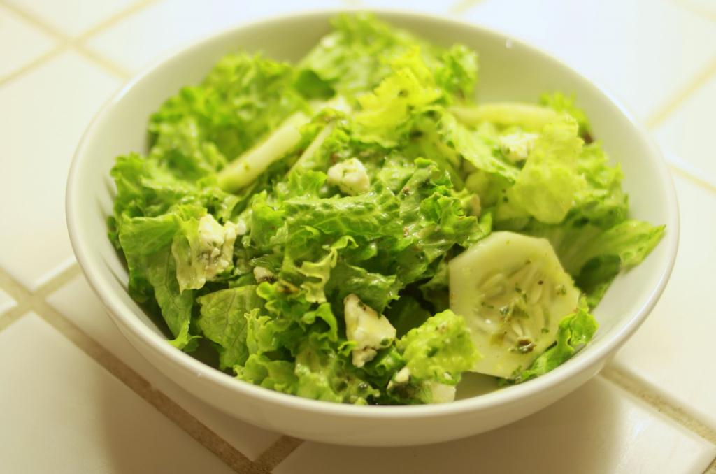 PORÇÃO DE SALADA